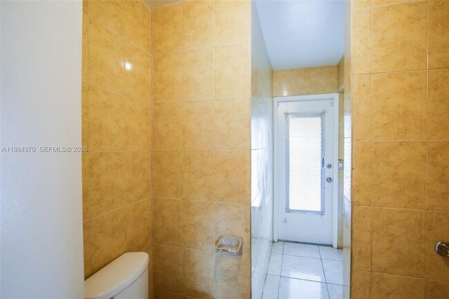 Building Photo - 4314 Taft St