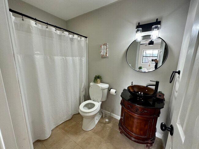 Building Photo - 348 Cozy Cove Hollow