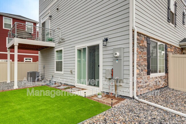 Building Photo - 4142 N Rome St