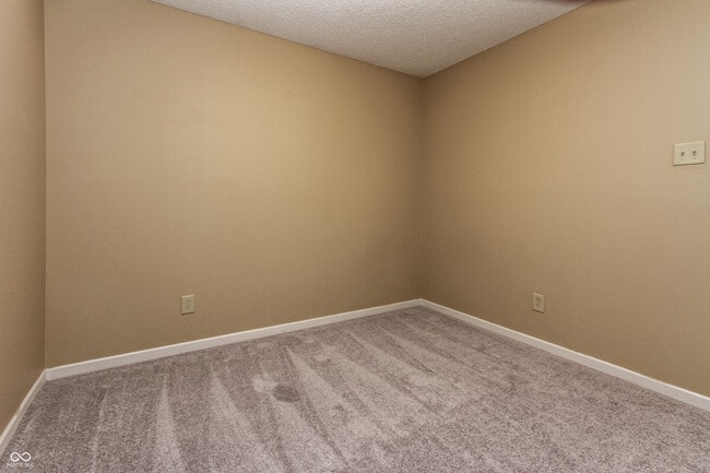 Building Photo - 1742 Elijah Blue Dr