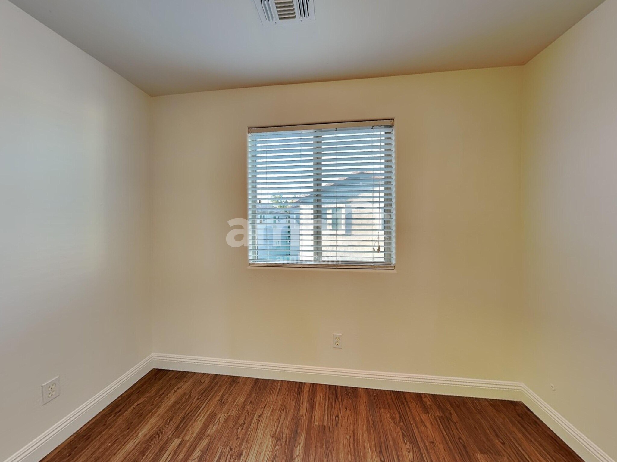 Building Photo - 3458 E Orchid Ln