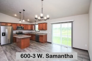 Building Photo - 610 W Samantha St