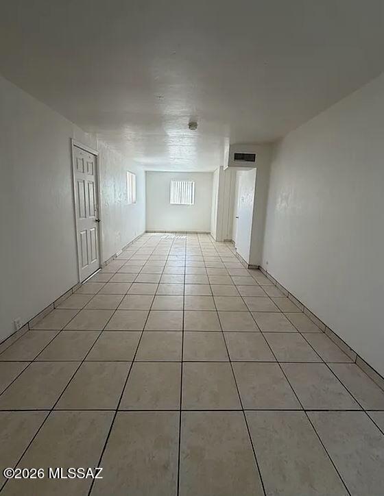 Building Photo - 419 E Alturas St