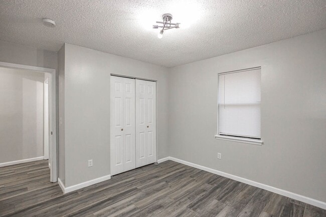 Building Photo - 3102-3108 Eaton Street