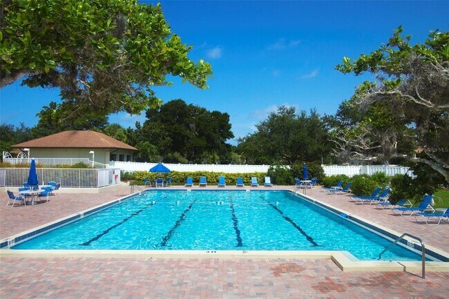 Building Photo - 612 Bird Bay Dr S