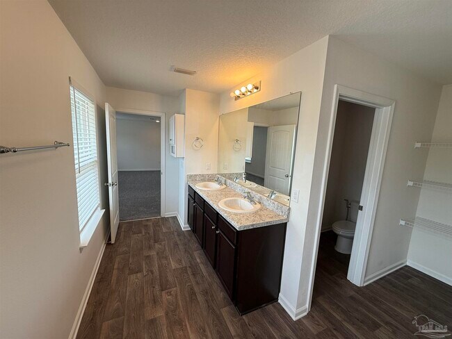 Building Photo - 6422 Jerry Lynn Ln