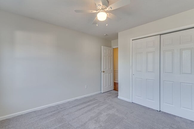 Building Photo - Gorgeous Single Family Home on a Cul-de-Sac!