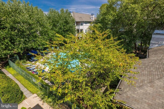 Building Photo - 12012 Taliesin Pl