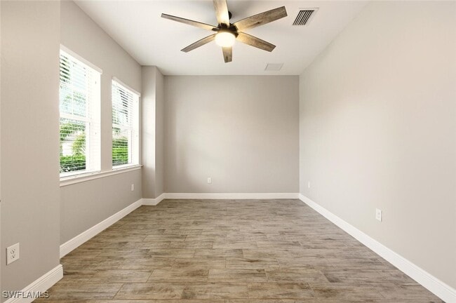 Building Photo - 3576 Pilot Cir