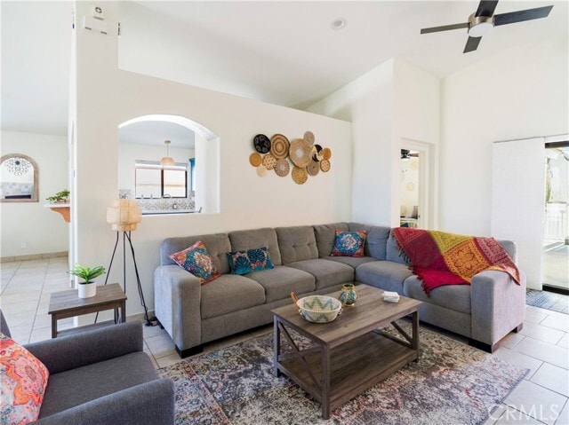 Building Photo - 13416 Cholla Dr