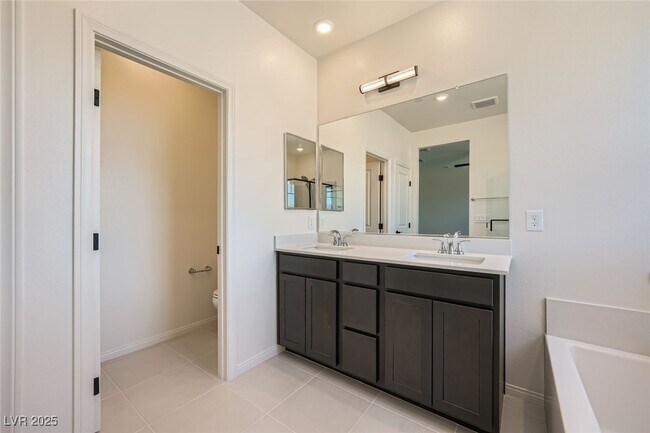 Building Photo - 599 Preston Oak Ln