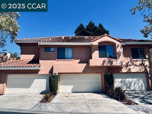 Primary Photo - 3046 Lakemont Dr