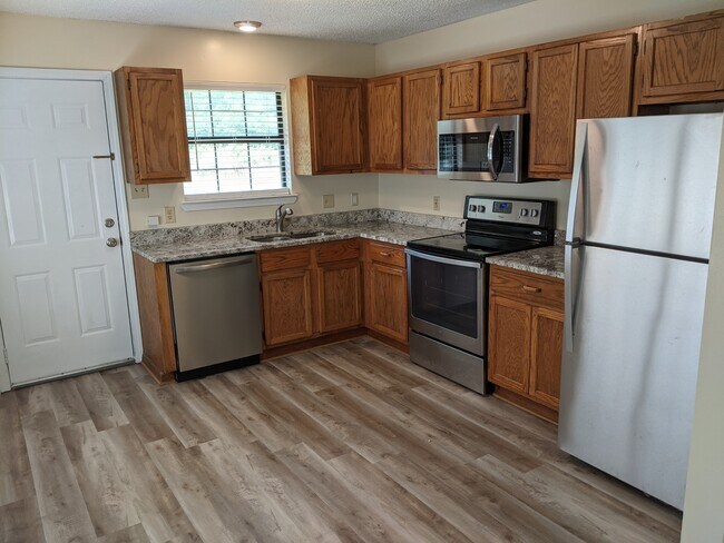 Building Photo - 1406 Hartje Ln