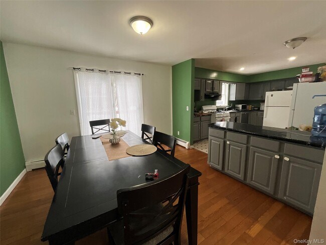 Building Photo - 7 Palmer Ave