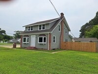 Building Photo - 1814 Kecoughtan Rd