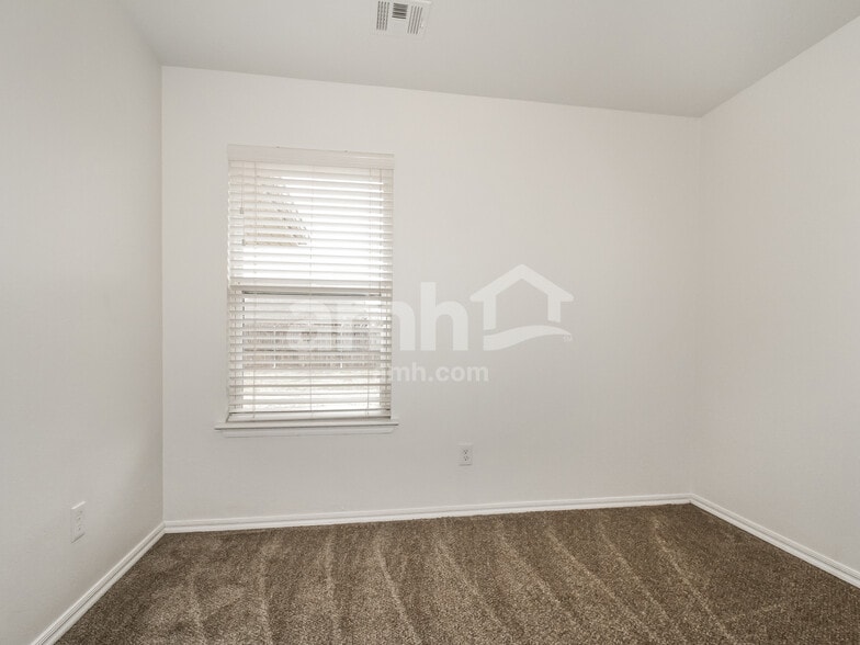 Building Photo - 11441 SW 25th Terrace