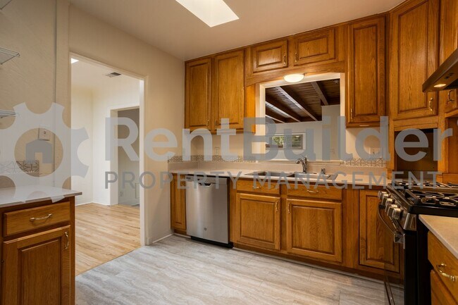 Building Photo - CALL US TODAY AT (505) 808-6467 TO SCHEDULE A CONVENIENT SHOWING