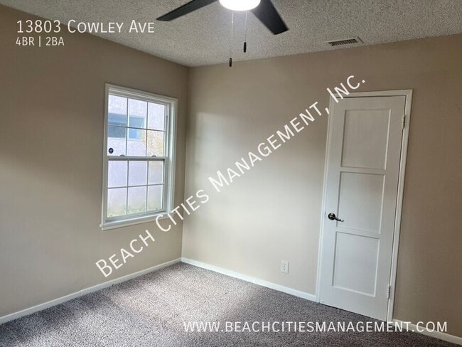 Building Photo - 13803 Cowley Ave