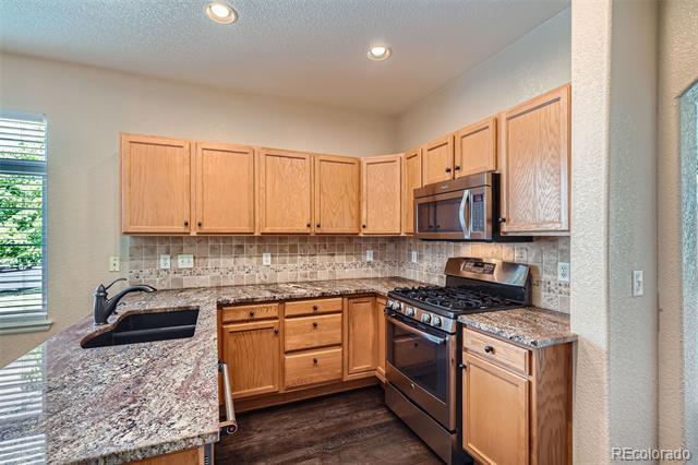 Building Photo - 13872 Legend Way
