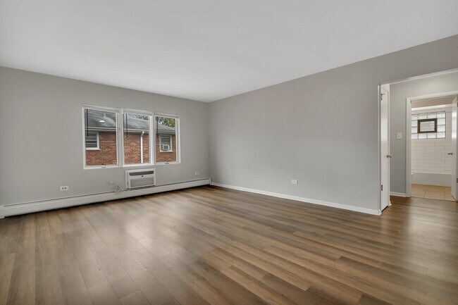 Building Photo - 38 S Waiola Ave