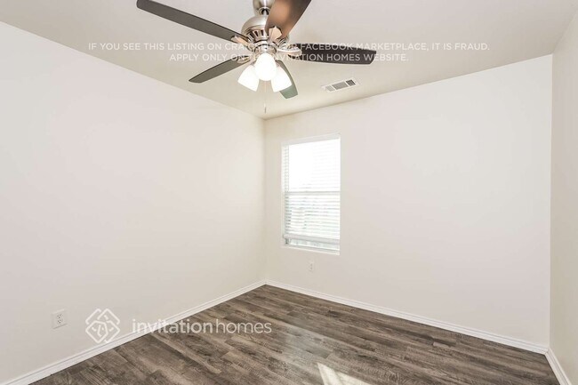 Building Photo - 1961 Courtside Dr