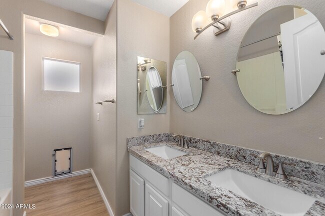 Building Photo - 11365 E Downing Cir