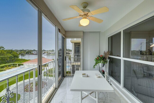 Building Photo - 3114 S Ocean Blvd