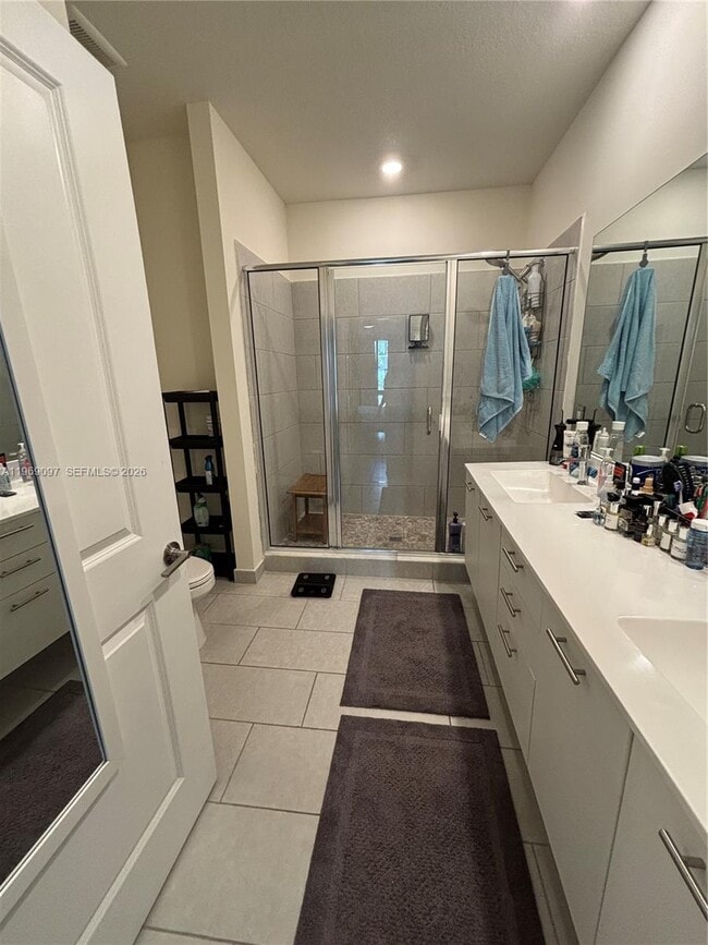 Building Photo - 8167 NW 41st St