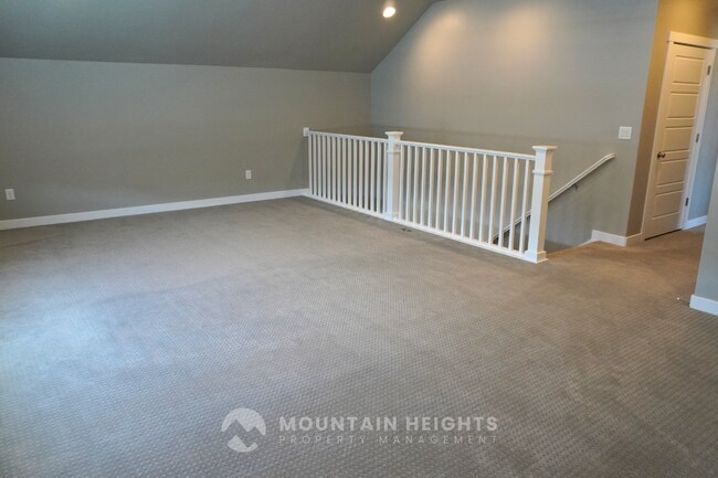 Building Photo - 3977 W Penstemon Wy