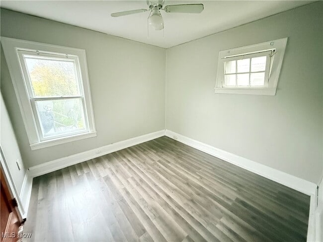 Building Photo - 4124 E 139th St