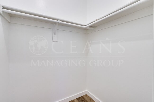 Building Photo - 3 Bedroom, 2 Bath Home in Ormond Beach – L...