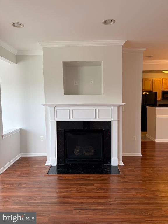 Building Photo - 13216 Fox Bow Dr