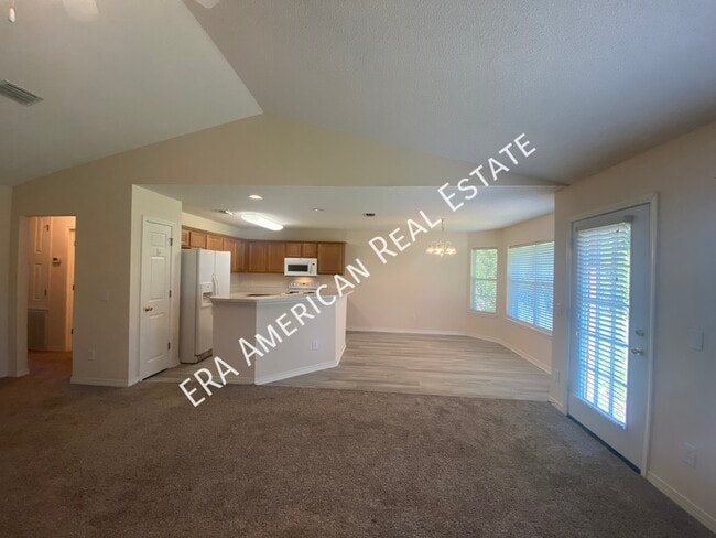 Building Photo - 6648 Longview St