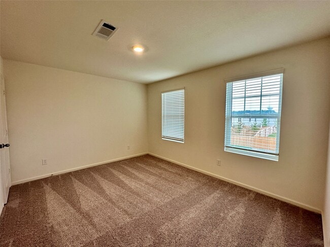 Building Photo - 14850 Calderon Dr