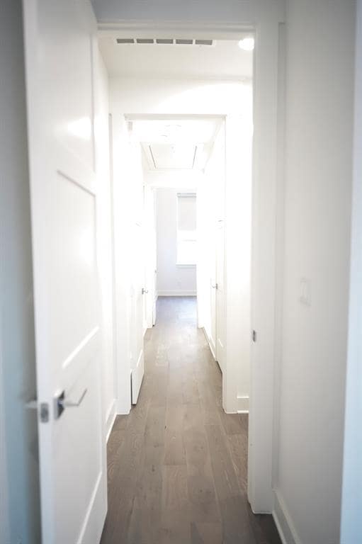 Building Photo - 264 Pullman Ct