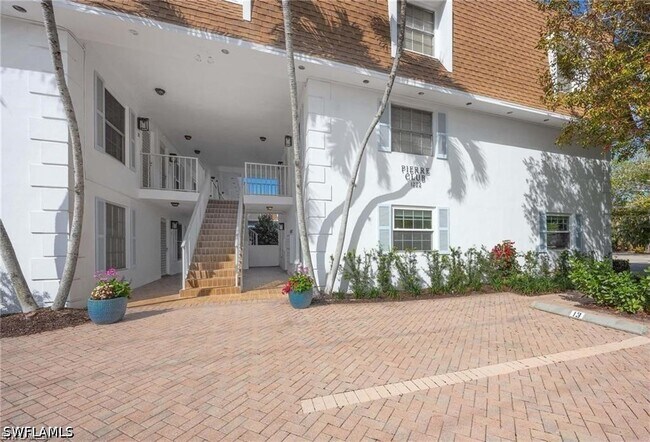 Building Photo - 1222 Gordon Dr