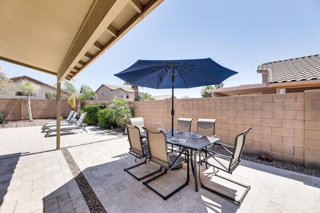 Building Photo - 43854 W Cahill Dr