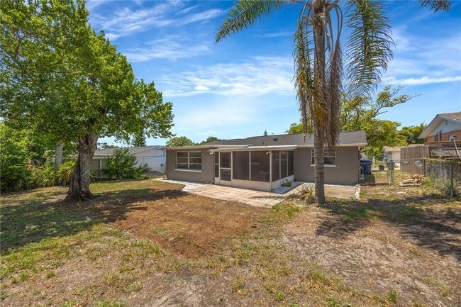 Building Photo - 7804 Niagara Dr