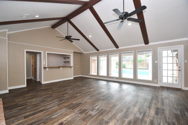 Building Photo - 12007 Cedar Pass Dr