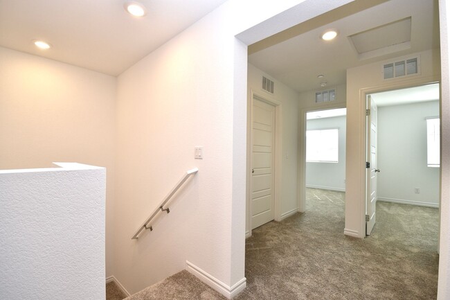 Building Photo - Brand New Build 3-Bedroom Townhome in Nort...