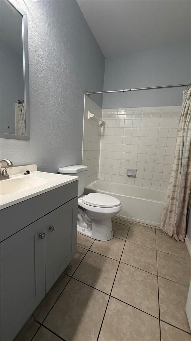 Building Photo - 2537 Maitland Crossing Way