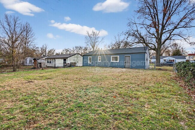 Building Photo - 9868 Lorna Ln