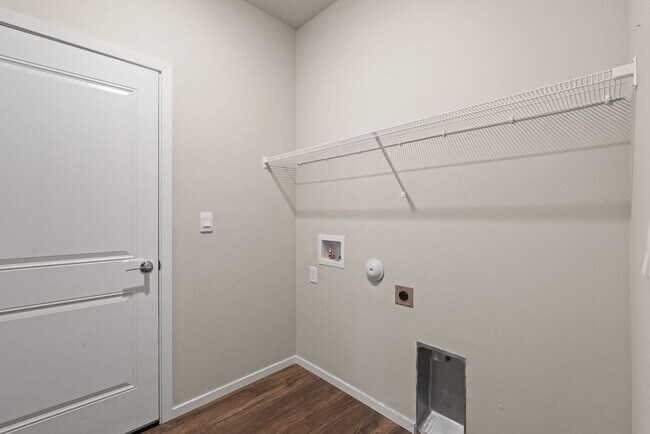Building Photo - Newer 4 Bed 2 Bath DR Horton Home in Indian Trail