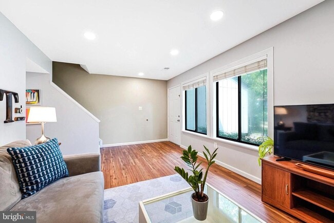 Building Photo - 3138 Babashaw Ct