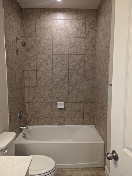 Building Photo - 10644 SW Vasari Way