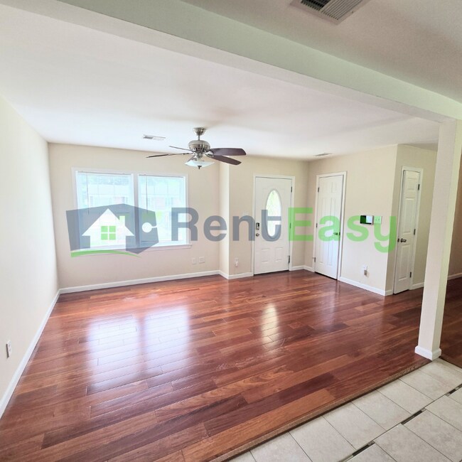 Building Photo - 3129 Woodbaugh Dr