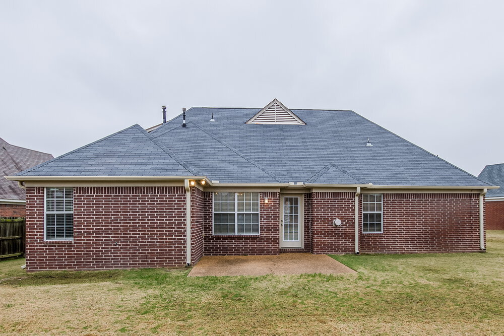 Building Photo - 185 Mossy Springs Dr