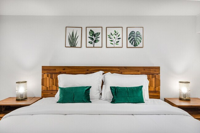 Building Photo - 1400 Martin Luther King Jr Way S