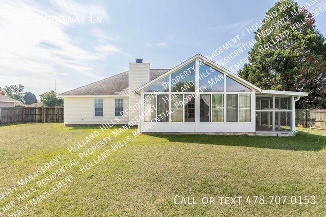 Building Photo - 105 Woodway Ln