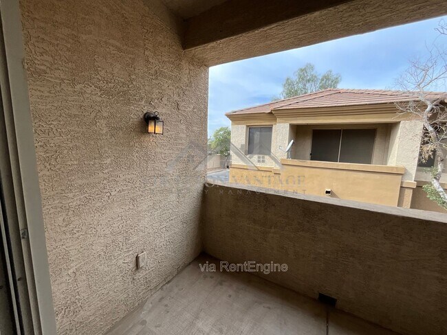 Building Photo - 1445 E Broadway Rd